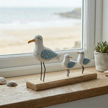 Load image into Gallery viewer, Seagull family