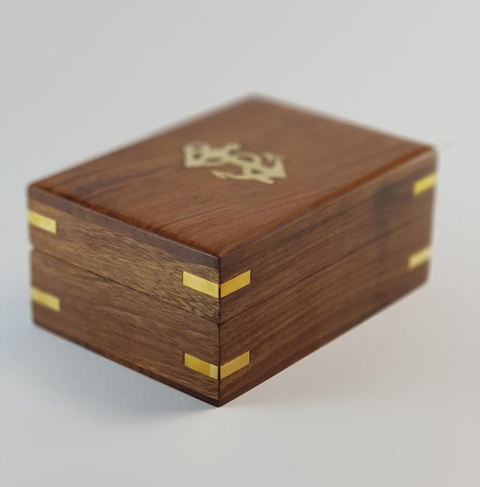 Wooden gift boxes