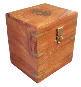 Wooden gift boxes