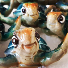 Load image into Gallery viewer, Turtle Pottery
